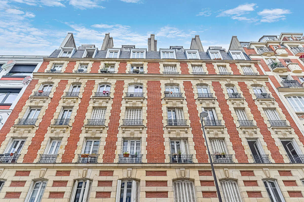 Appartement à PARIS-11E