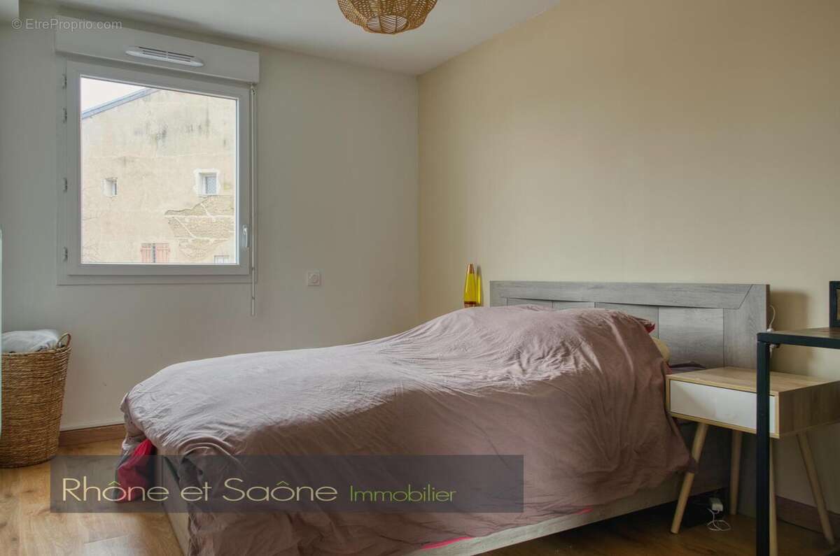 Photo 6 - Appartement à BELLEVILLE