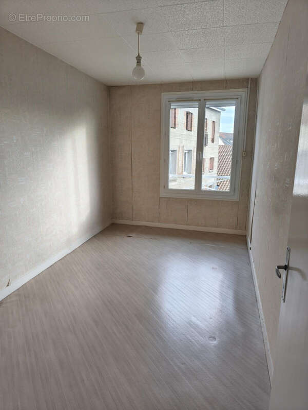 Appartement à JONZIEUX