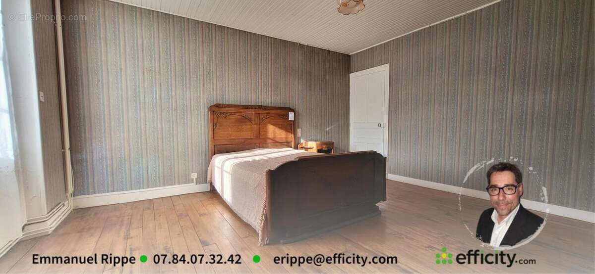 Maison à SAINT-GENIS-D'HIERSAC