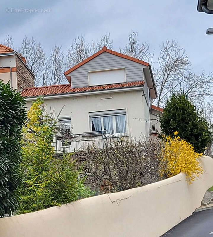 Maison à CHAMALIERES