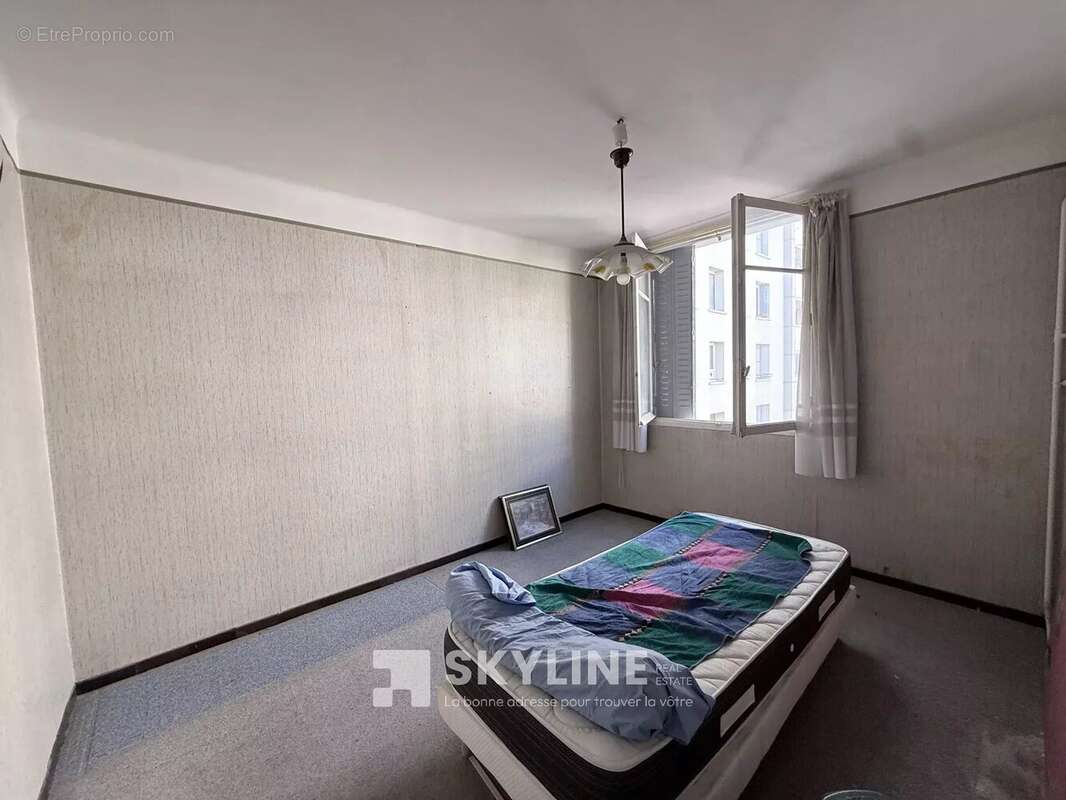 Appartement 49 m² à Marseille-3e  - photo 3