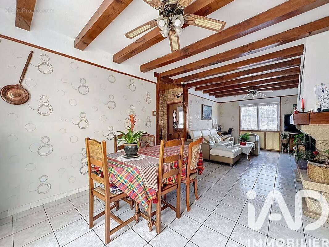 Photo 3 - Maison à MAGNY-LES-HAMEAUX