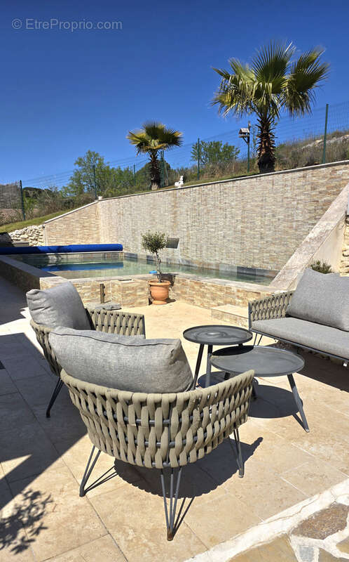 Villa contemporaine 2018 de 150m2  dpe a  piscine pierre de bali  300m du village  caumont-sur-durance - photo 2