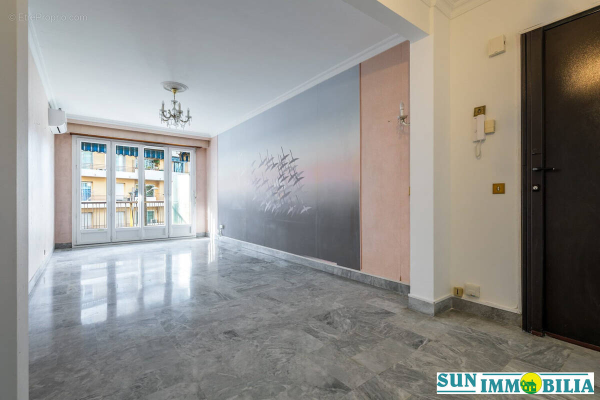 Appartement à CAGNES-SUR-MER