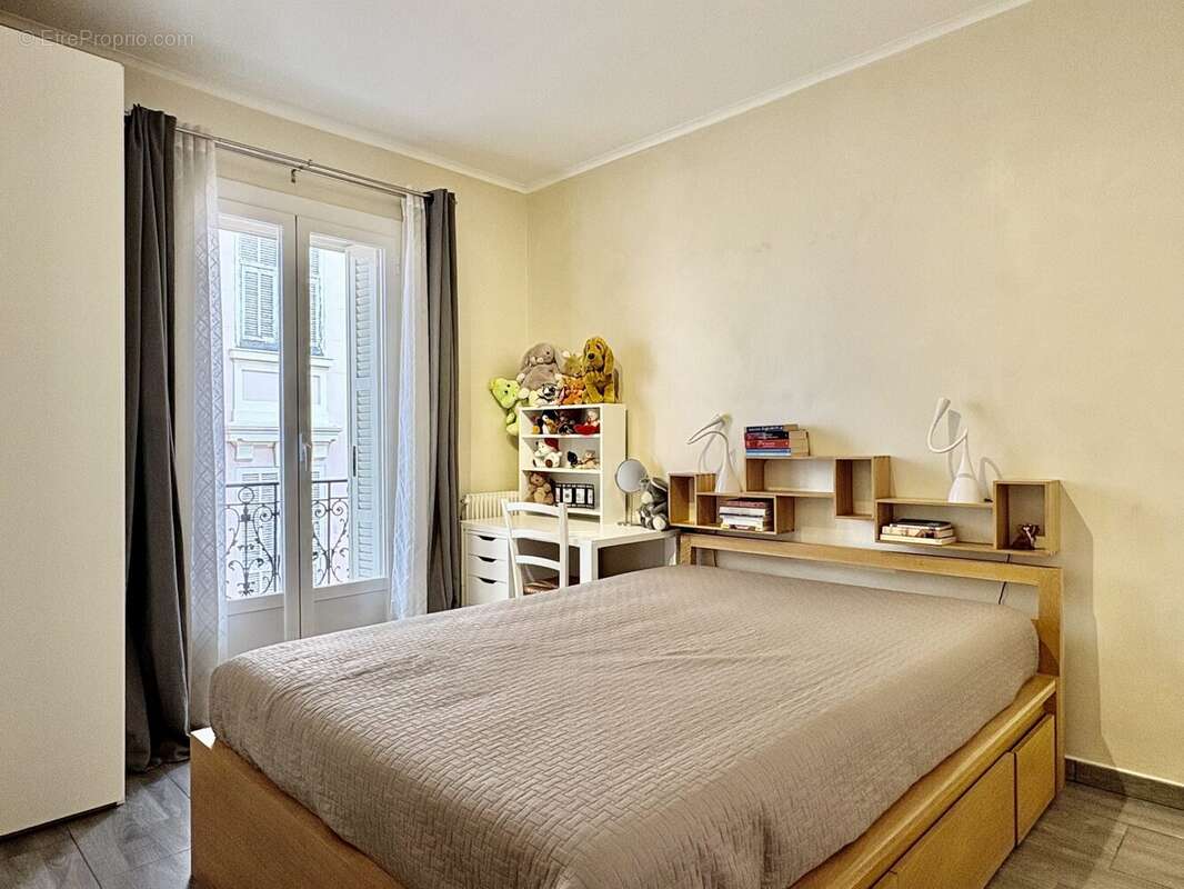 Appartement à BEAUSOLEIL