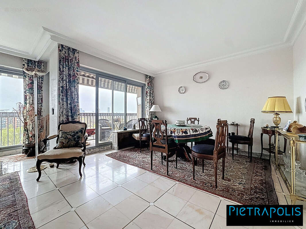Appartement à CALUIRE-ET-CUIRE