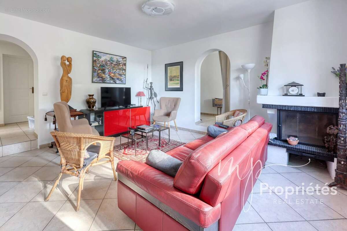 Maison à RAYOL-CANADEL-SUR-MER