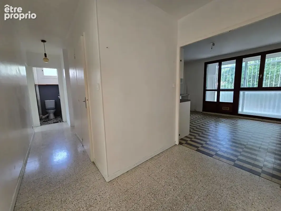Appartement T3 de 73 m² avec balcon et loggia 13190 Allauch - photo 3