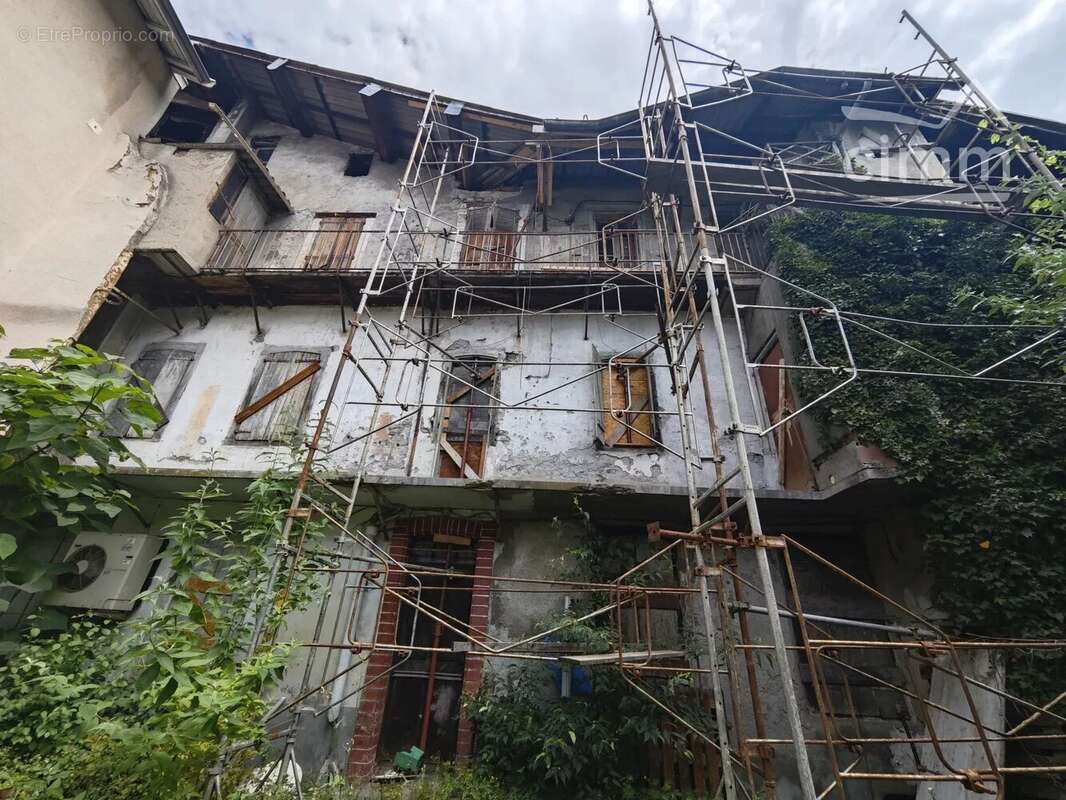 Appartement à DOMENE