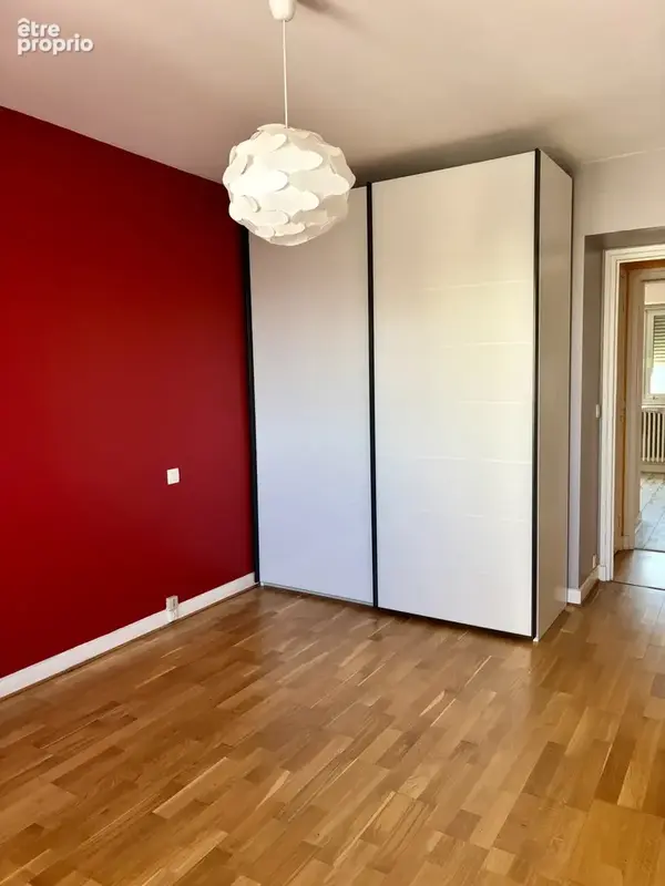 Quimper   appartement t3 avec balcon, belle vue degagee et parking privatif - photo 7
