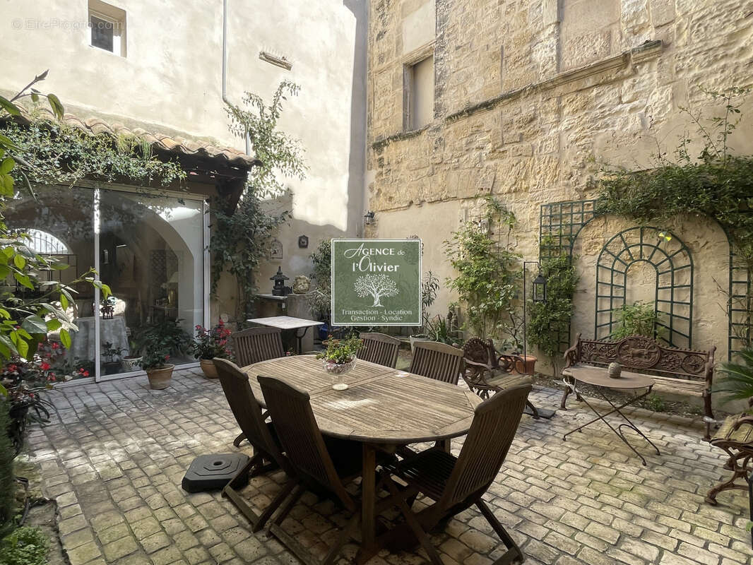 Maison à TARASCON