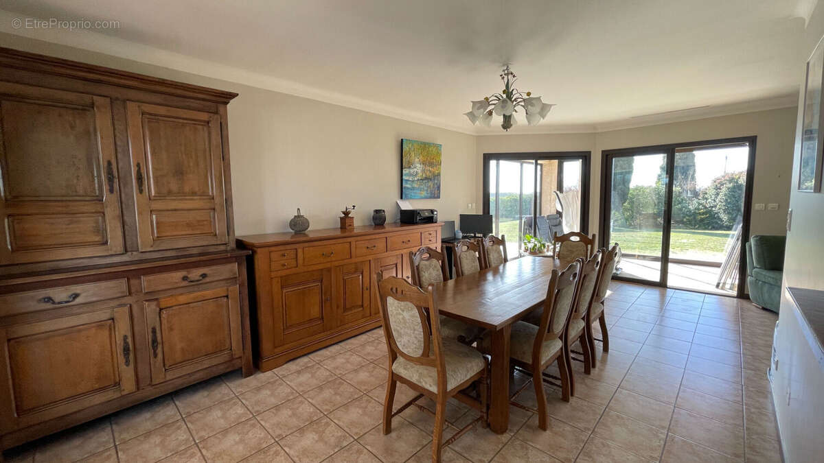 Maison à LA VILLE-DIEU-DU-TEMPLE