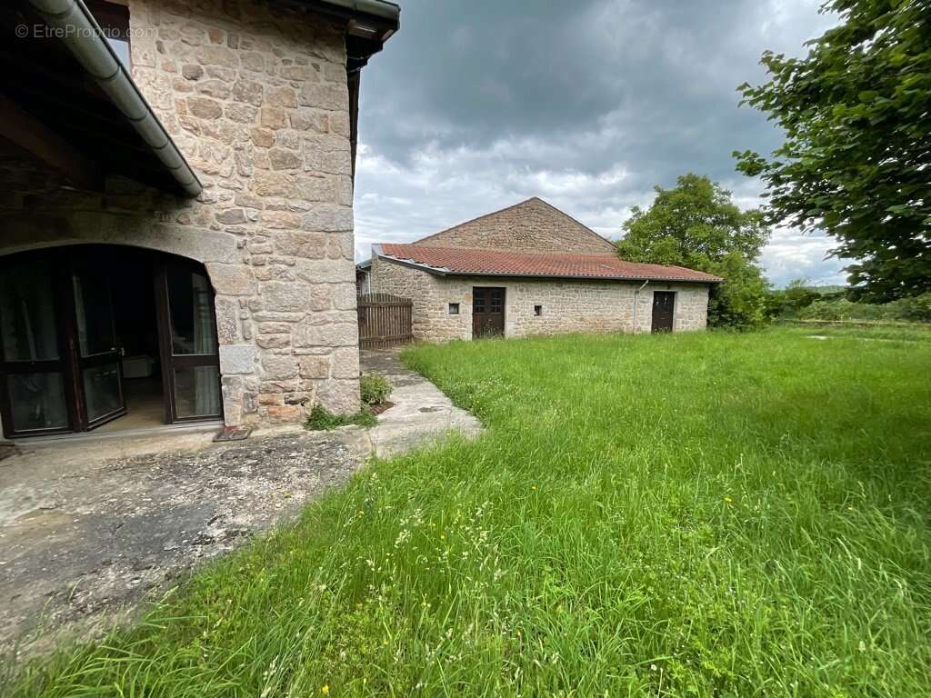 lieu dit Chenereilles - Ferme en Pierre - photo 7