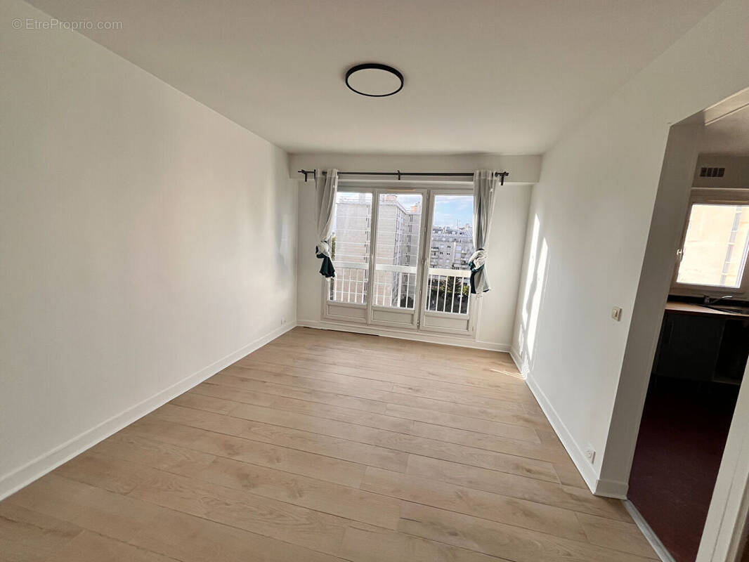 Appartement à ASNIERES-SUR-SEINE