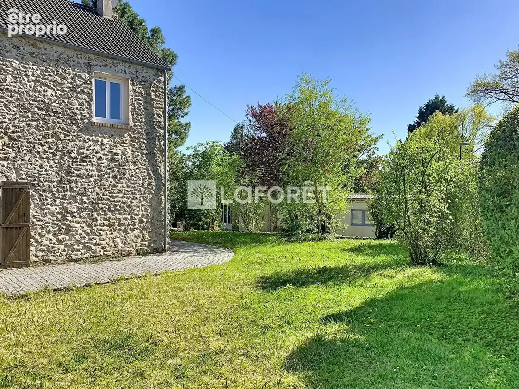 Maison familiale avec dépendances 8 pièce(s) 175 m2 - photo 3