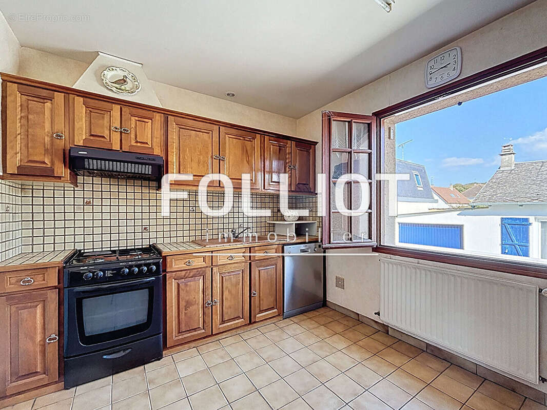 Maison à SAINT-PAIR-SUR-MER