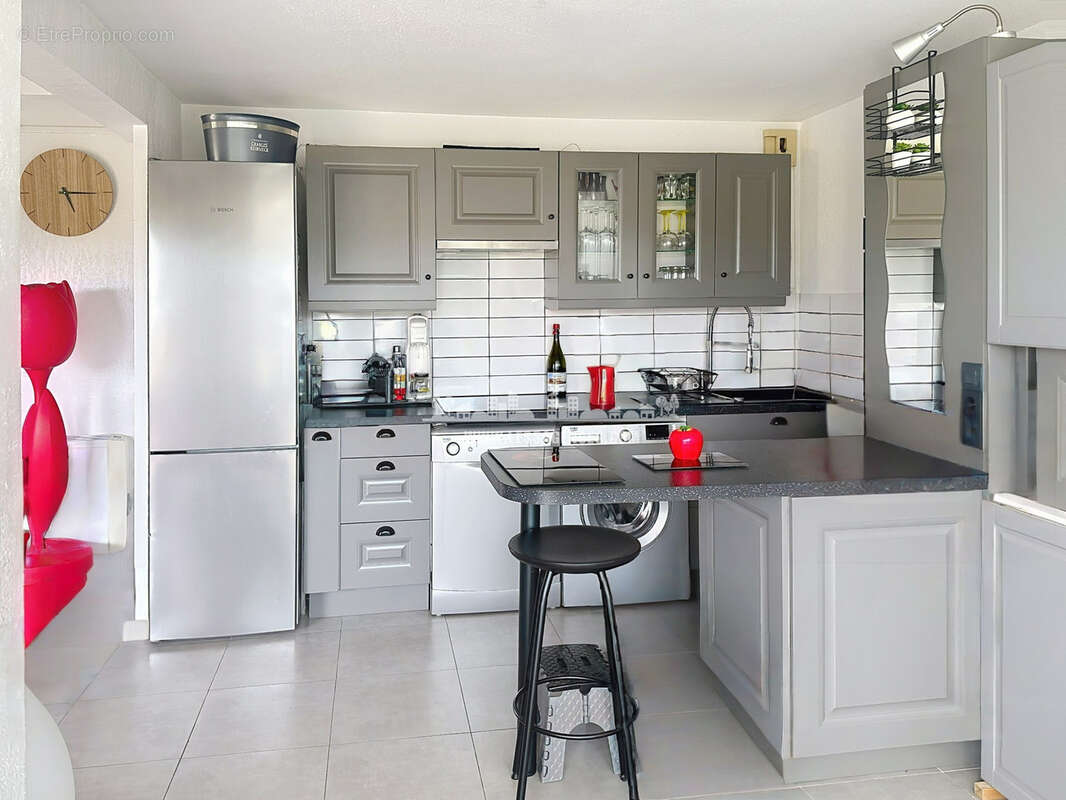 Appartement à COGOLIN