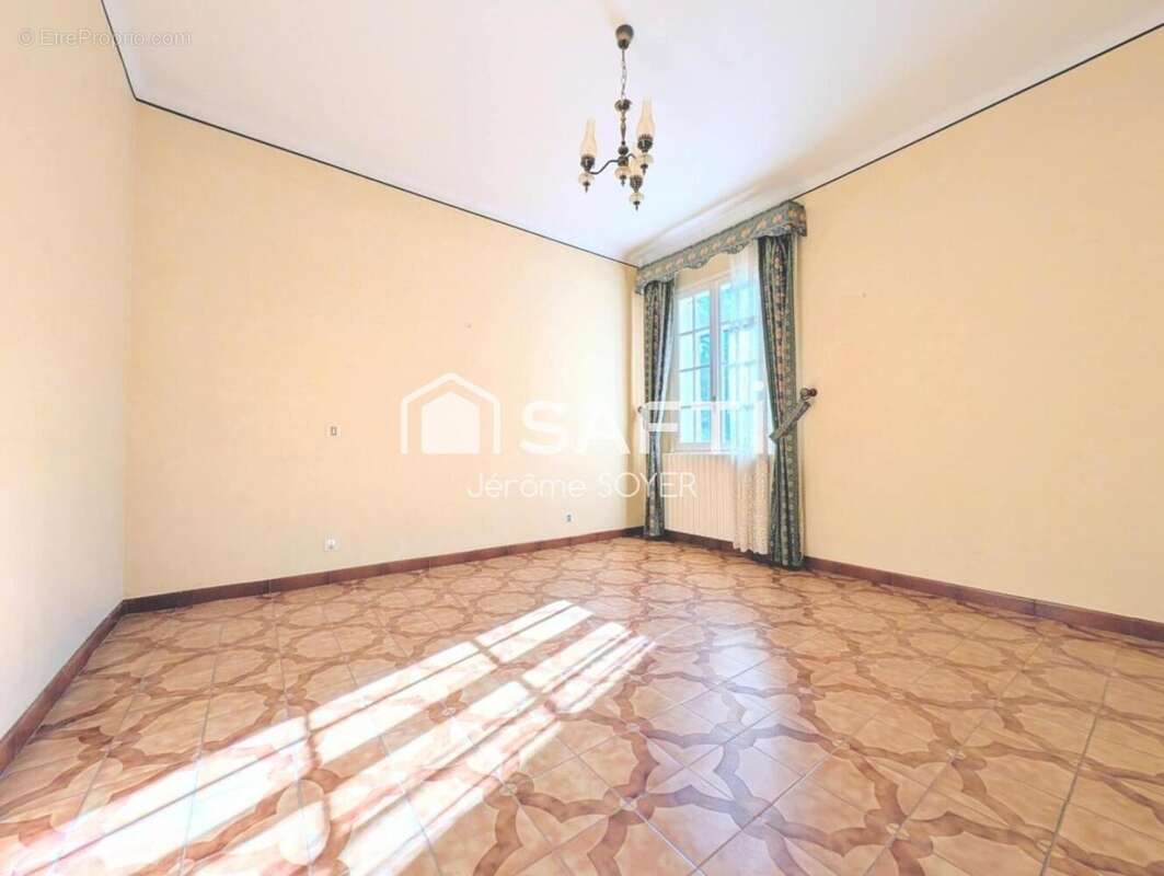 Photo 9 - Maison à CHATEAURENARD