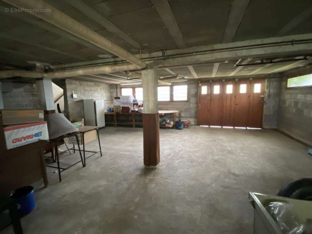 Maison à LECOUSSE