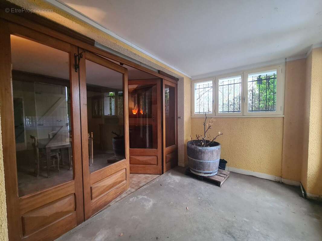 Maison à LES ARSURES
