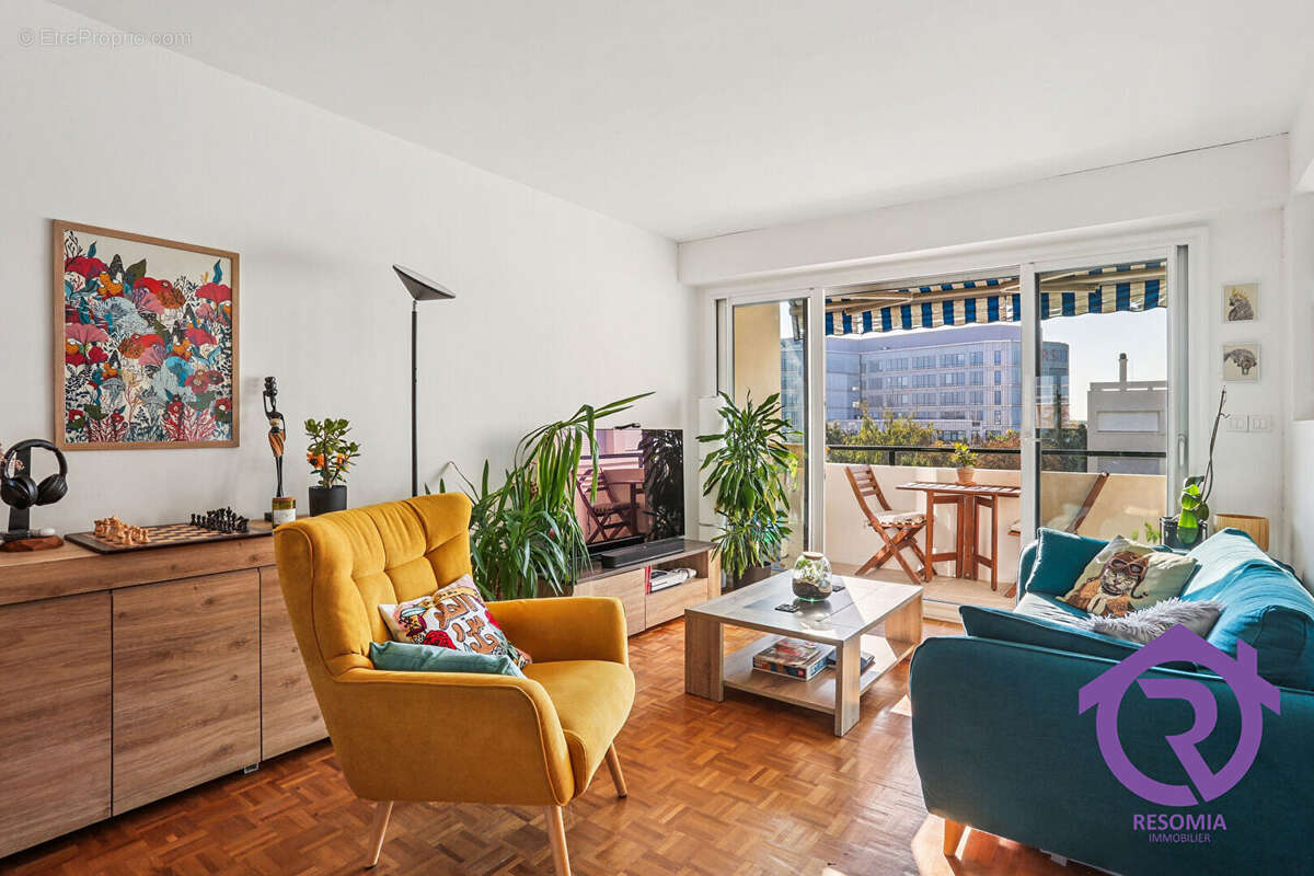 Appartement à CHATILLON