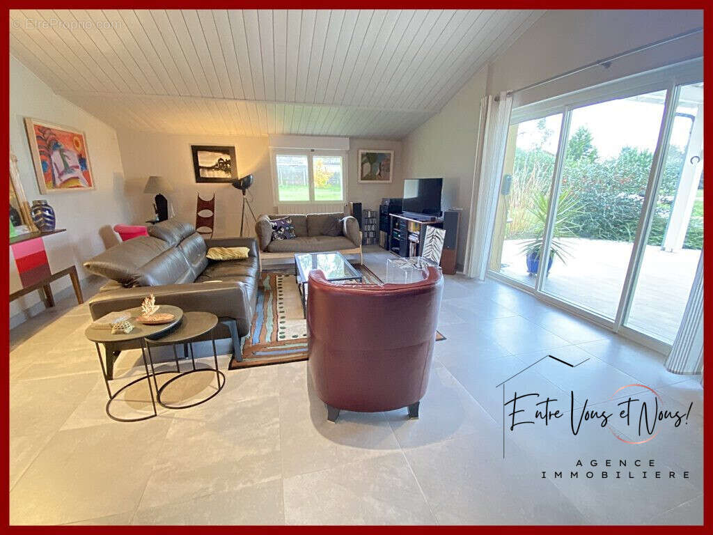 Maison 220 m² à Langon  - photo 5