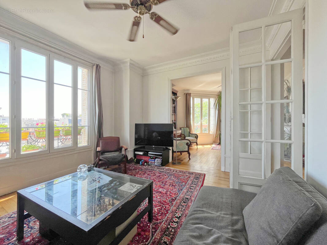 Appartement à ASNIERES-SUR-SEINE