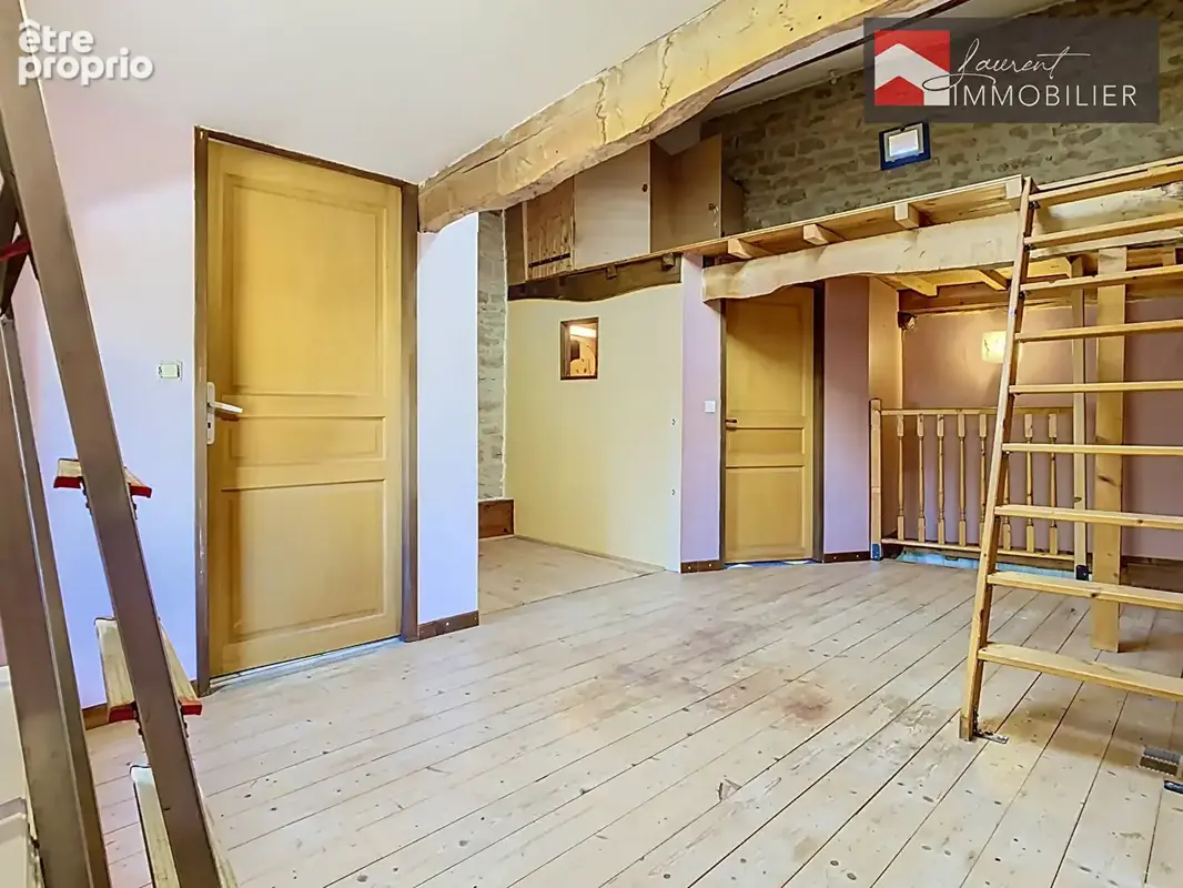 En exclusivité: Maison pleine de charme à PRETY - photo 7