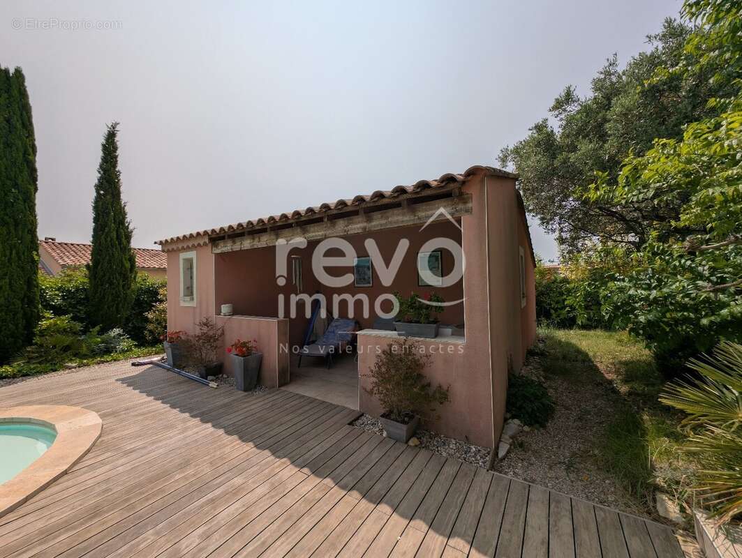 Maison à VAISON-LA-ROMAINE