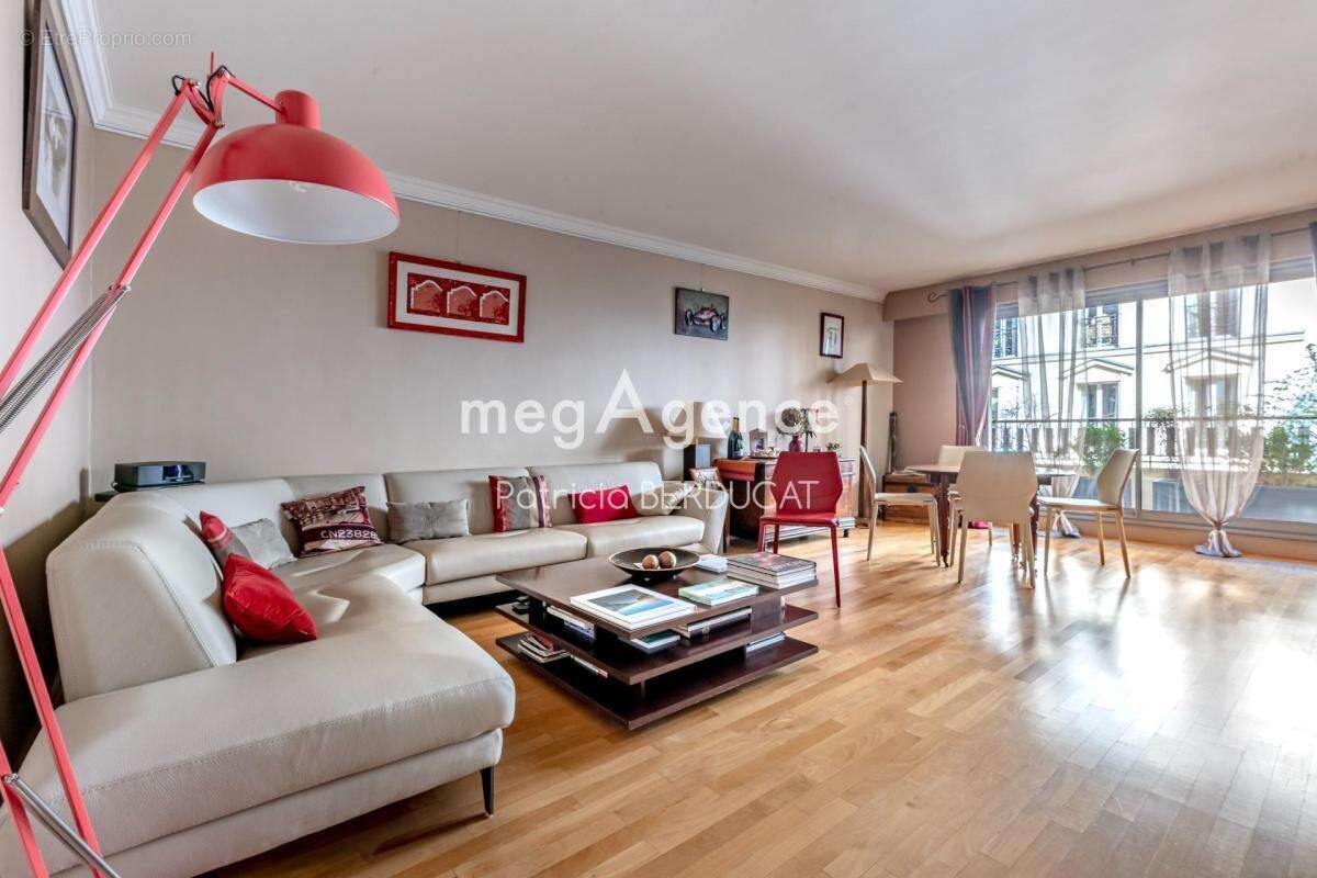 Appartement à SAINT-MANDE