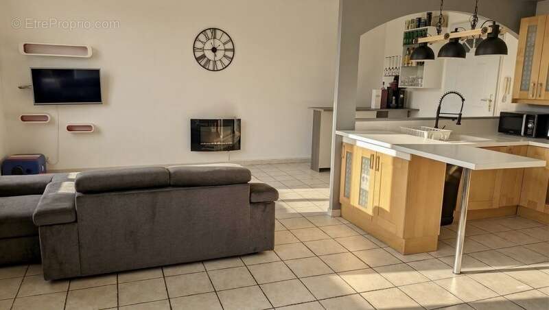 Appartement à SAINT-CLAIR-DE-LA-TOUR