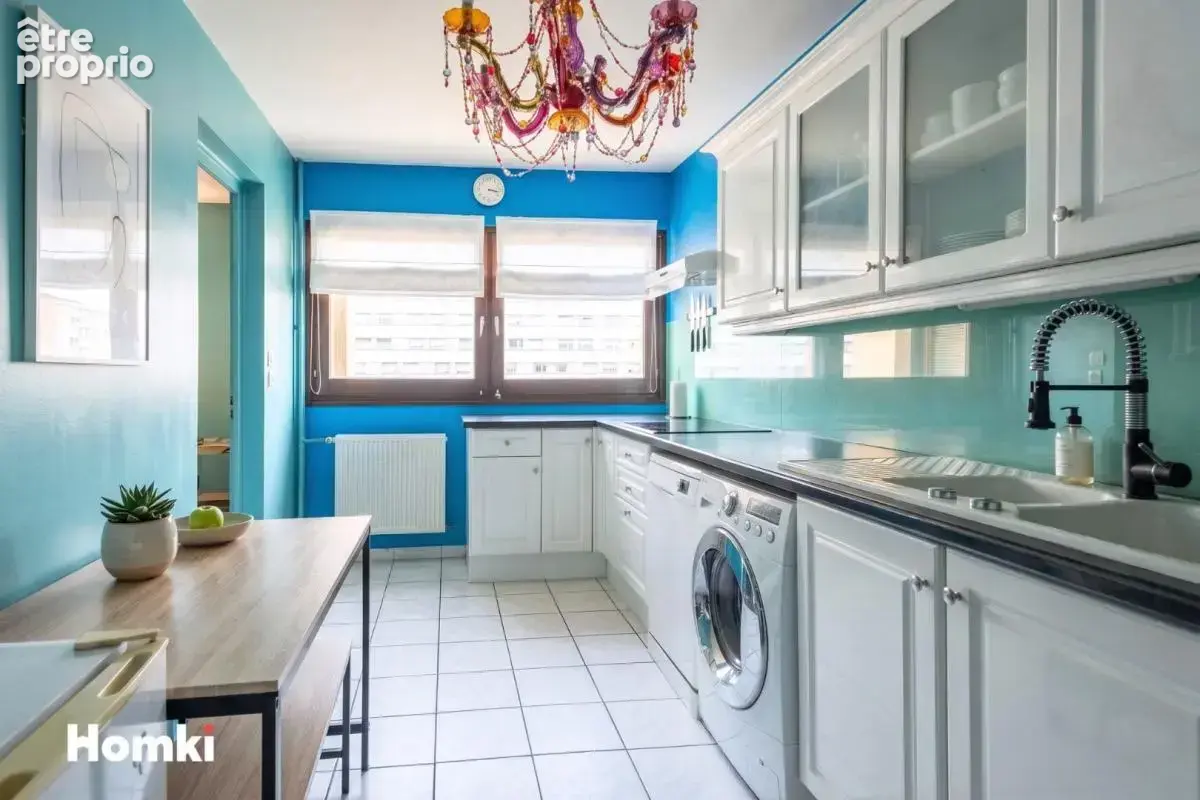 Appartement T4 de 102 m² à Caluire-et-Cuire 69300, Avenue Alexander Fleming - photo 2