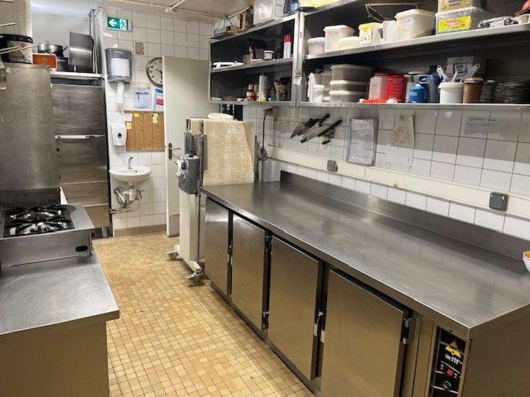 Photo 7 - Commerce à SAINT-DENIS-EN-VAL