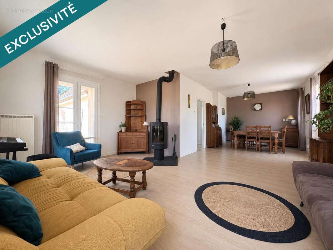 Maison 259 m² à Paray-Le-Monial  - photo 2