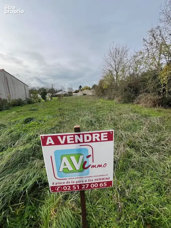 Terrain 1 063 m² à vendre à Sainte-Hermine (85210) - photo 6