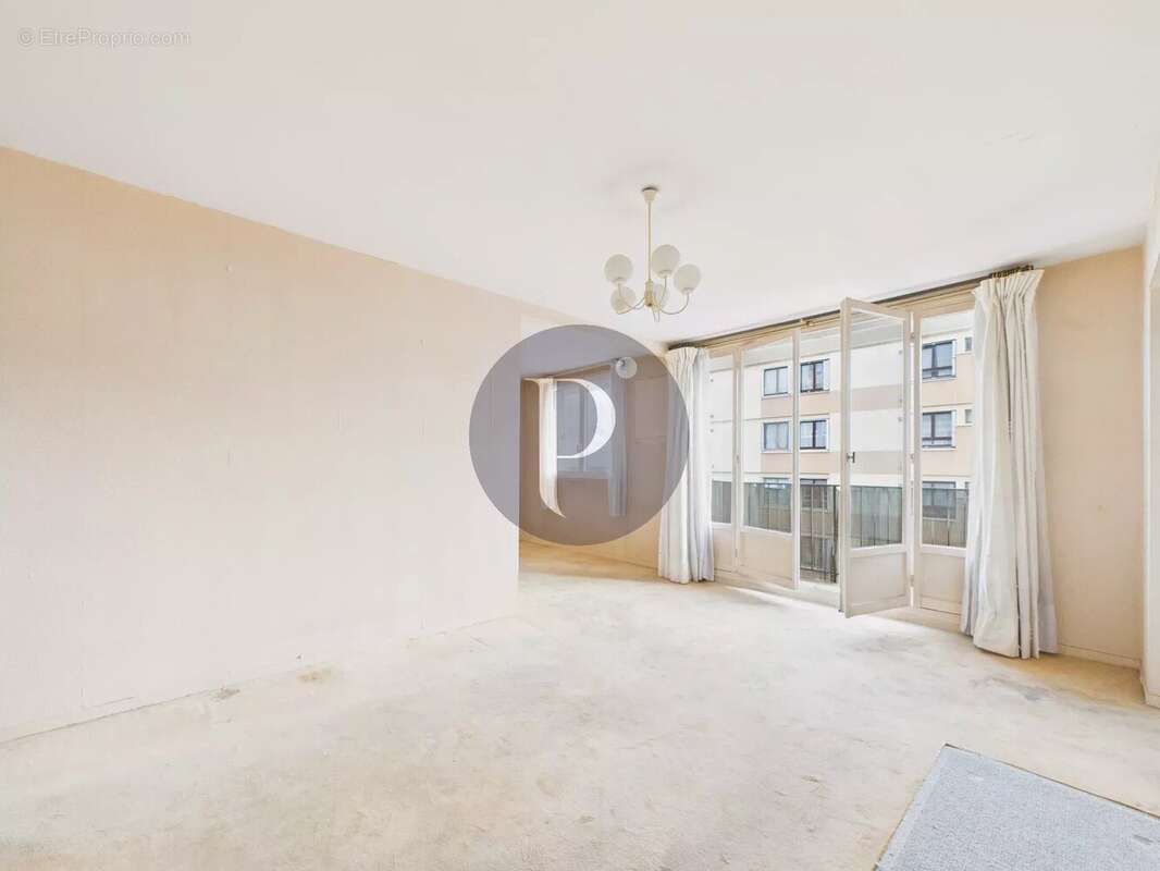 Appartement à LE PLESSIS-ROBINSON