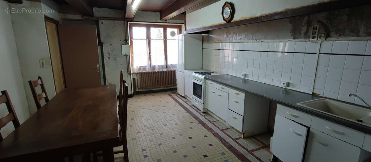 Maison à MONTBAZENS