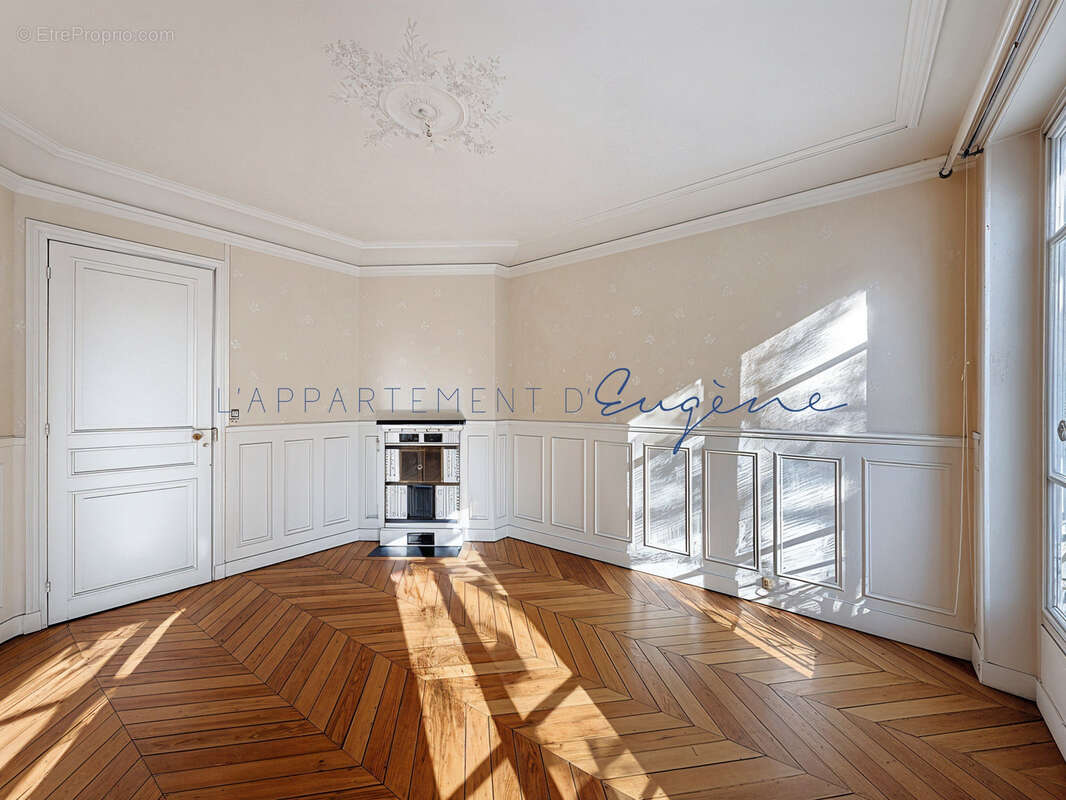 Appartement à PARIS-15E