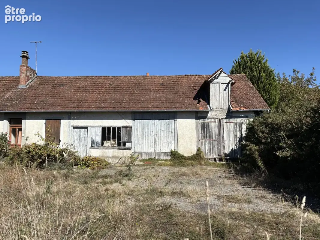 Coussac Bonneval une petite fermette à rénover, terrain et proche des commerces - photo 3