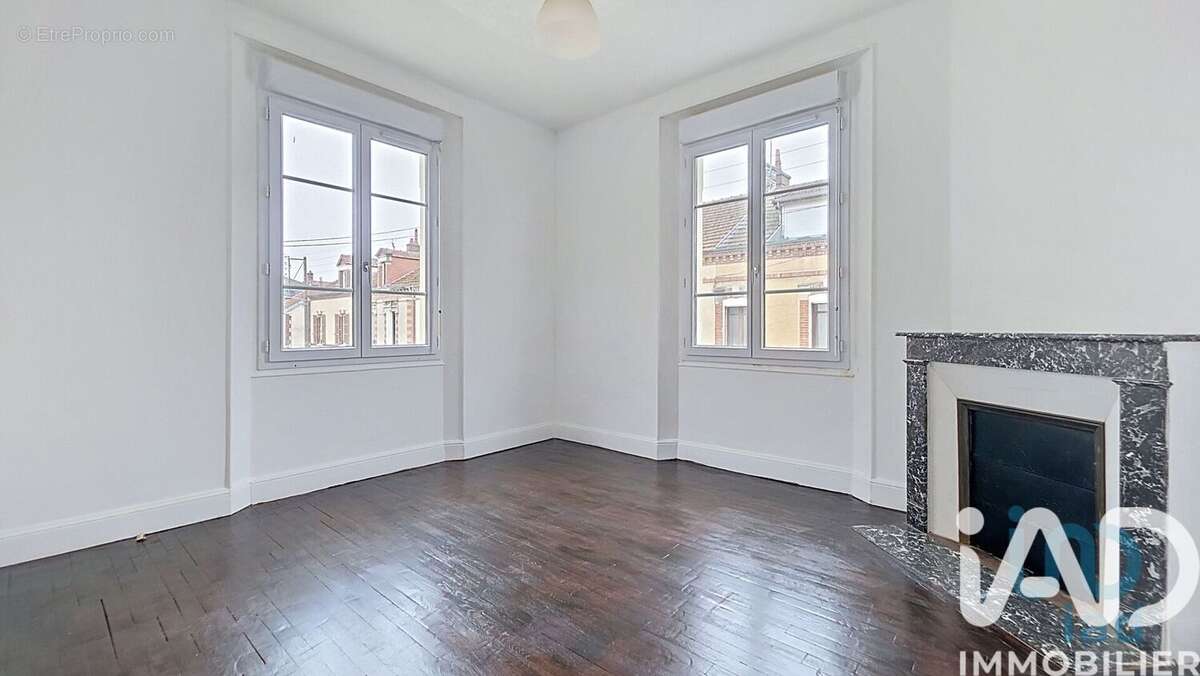 Photo 6 - Maison à ROMILLY-SUR-SEINE