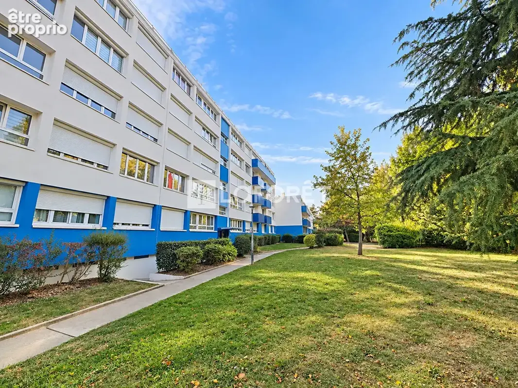 Appartement Saint Michel Sur Orge 2 pièce(s) 52 m2 avec parking et cave - photo 9