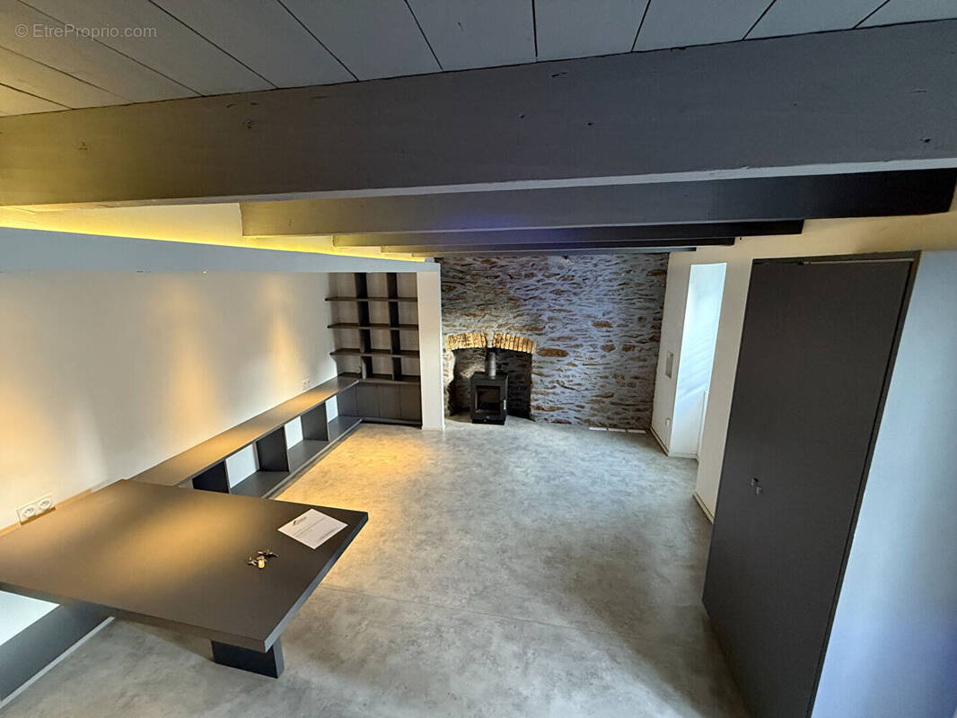 Maison à LE RELECQ-KERHUON