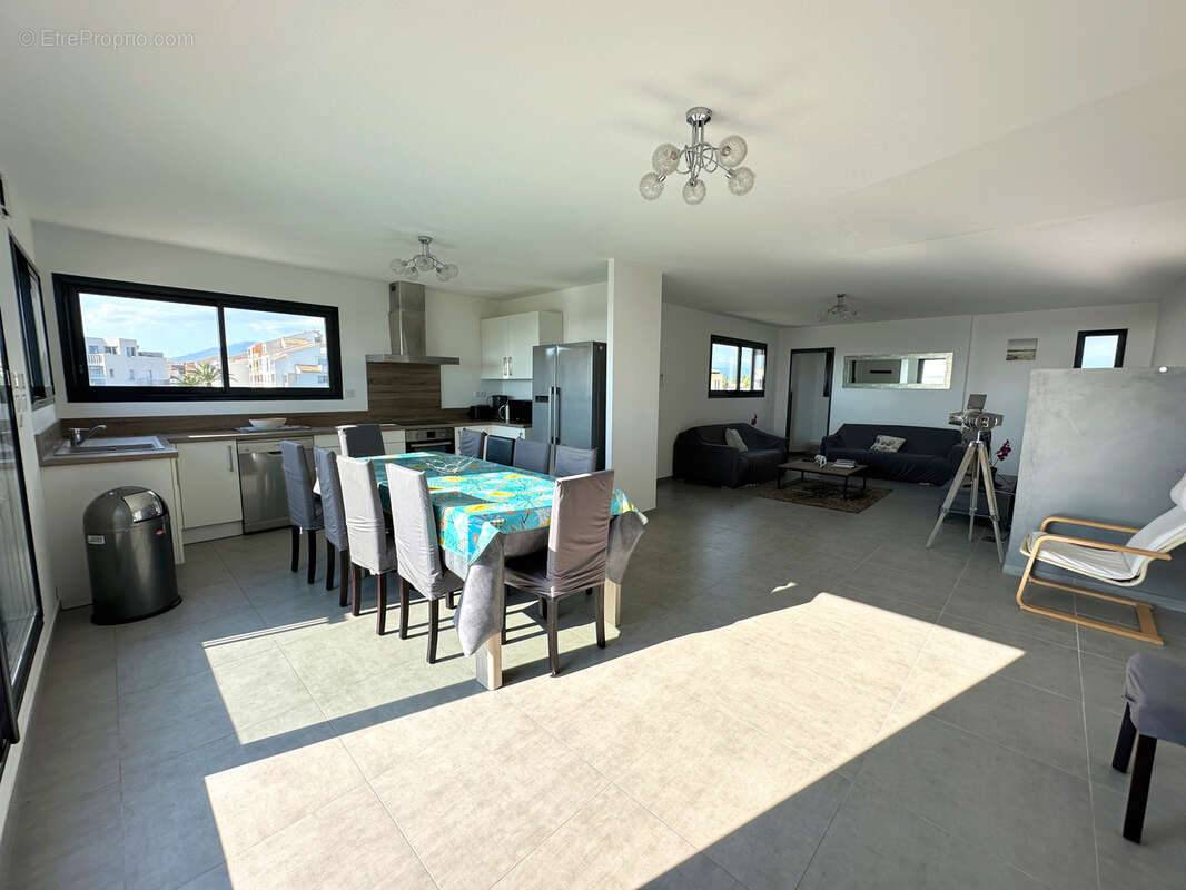 Maison à SAINT-CYPRIEN