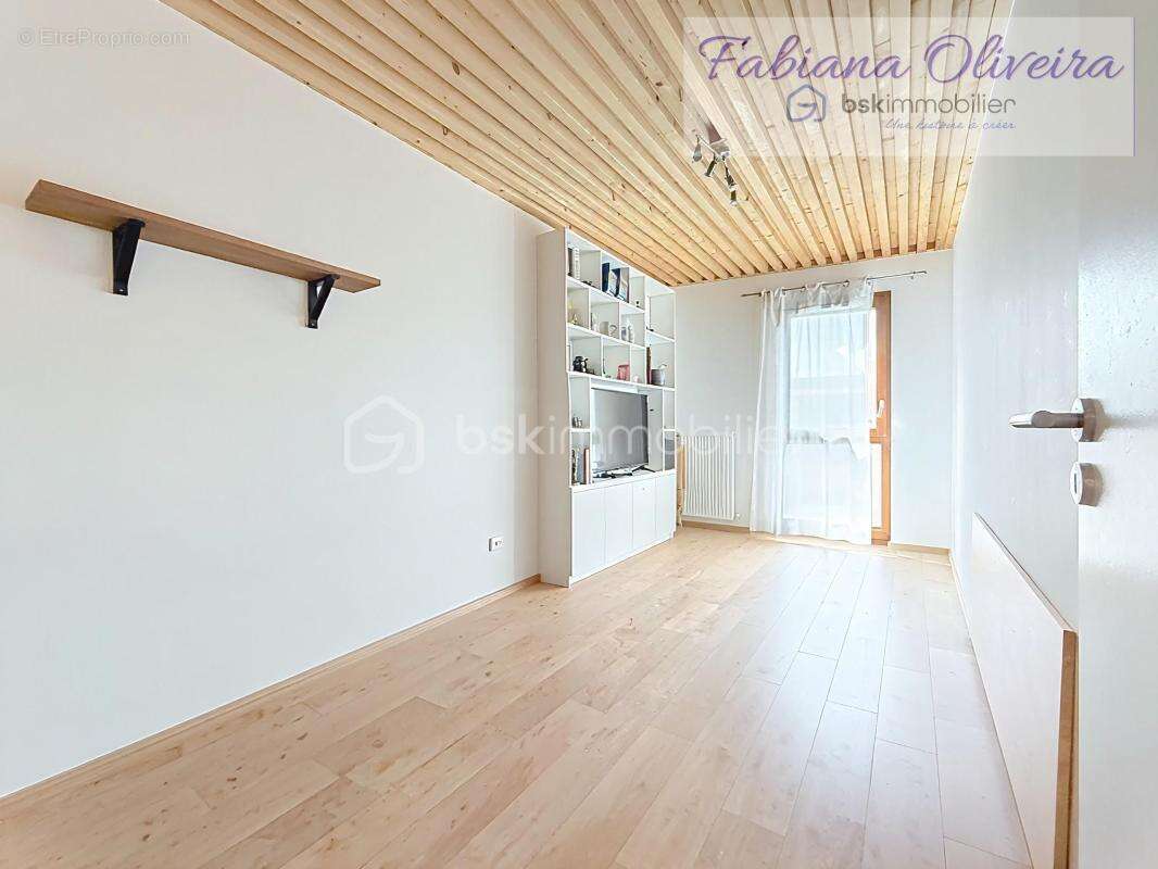 Appartement à MONTEVRAIN
