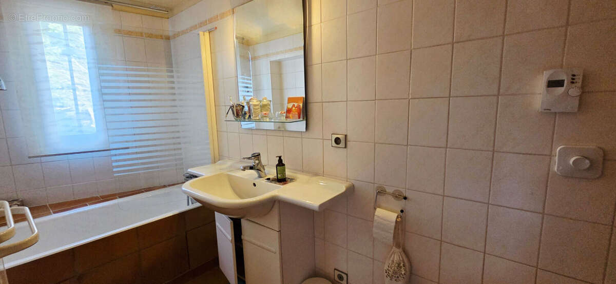 Maison à VILLECONIN