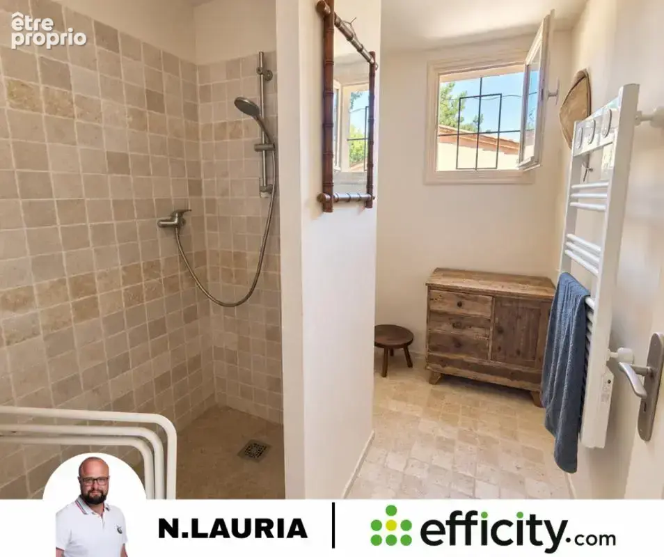 Maison 7 pièces 250 m² à vendre à Grambois (84240) - photo 11