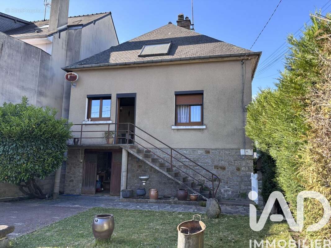 Photo 2 - Maison à ERNEE