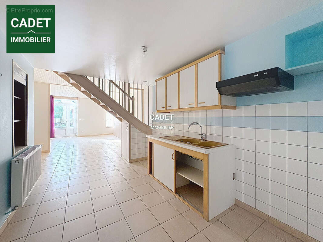 Maison à LA LUCERNE-D'OUTREMER