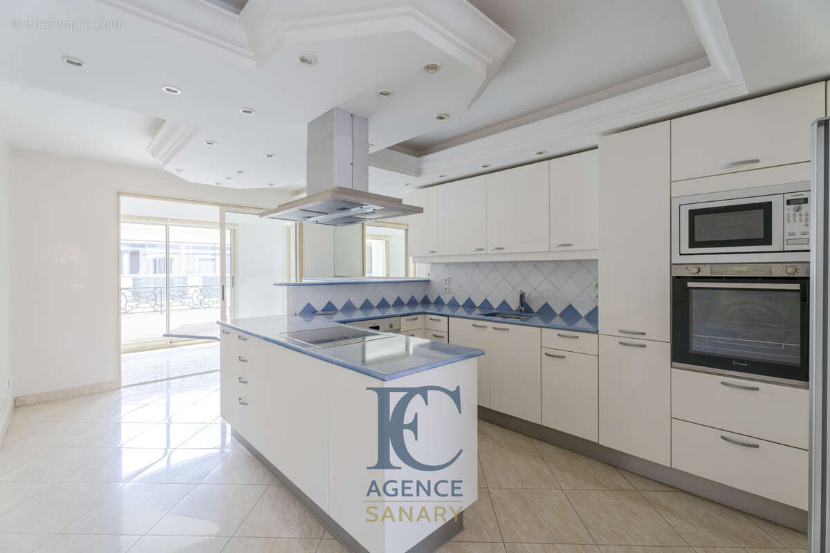 Appartement à SANARY-SUR-MER